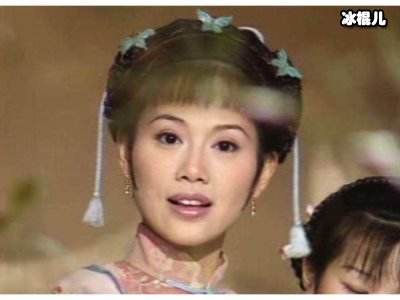 陈松伶被拍到坐轮椅，录综艺时训练受伤！