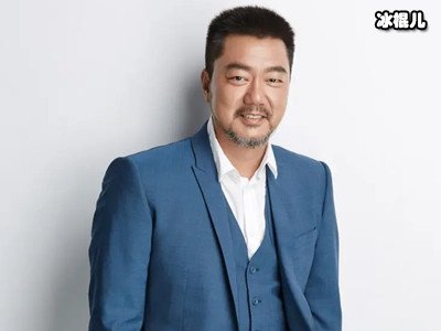 北漂时吃不饱饭，遇贵人李成儒后成名，成为了彭总特型演员