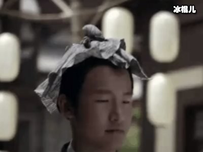贝勒爷秃头形象宣传大使，网红放飞自己有多可爱，网友表示太好笑