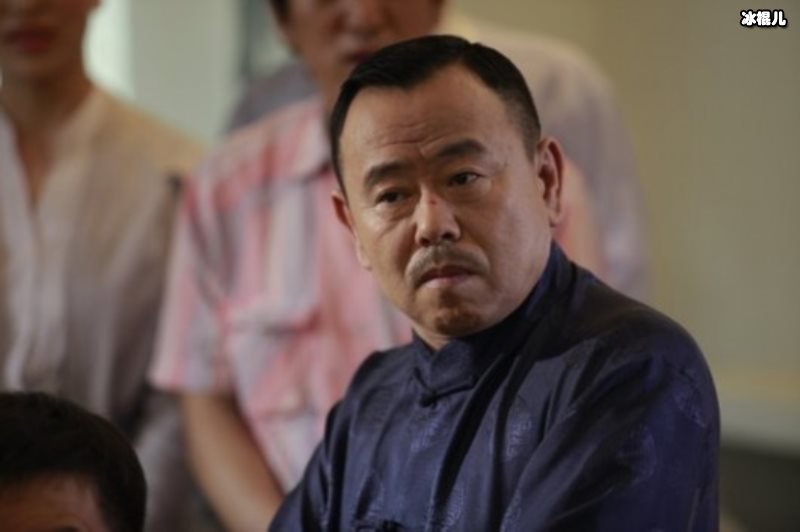 曾与妻子共住厕所8年，红了后想抛弃妻子潘长江的另一面