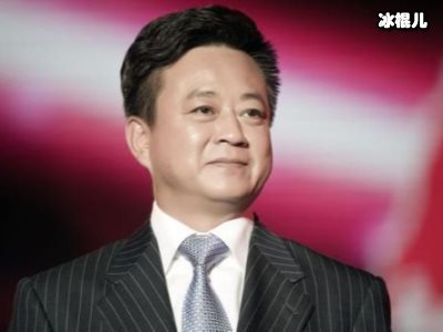 朱军陷丑闻仍未脱身，如今妻子又被曝拖欠工资多事之秋呀