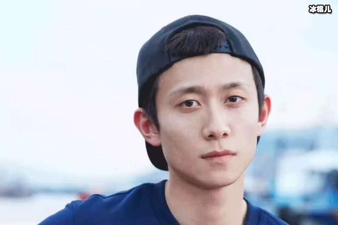 张嘉译张一山合作《大叔与少年》，网友：期待强强联手
