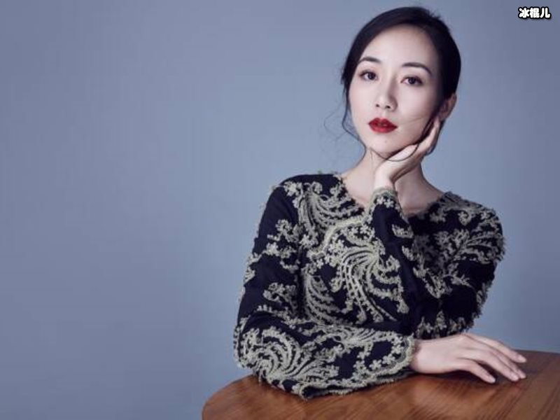女神韩雪完美人设，优越行为自觉清高但维持不住形象崩塌