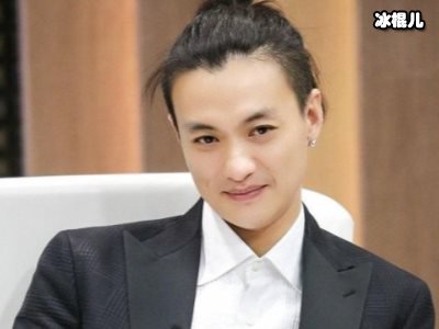 周一围工作室点赞diss杨颖演技微博，黄晓明也无辜躺枪