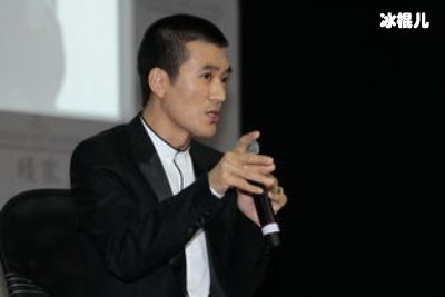 杨子女儿哈佛毕业，杨子却缺席典礼他是一心为黄圣依加油了吗？