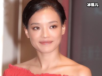 舒淇亲手制作美食为老公庆祝生日，看到蛋糕后网友直呼有心