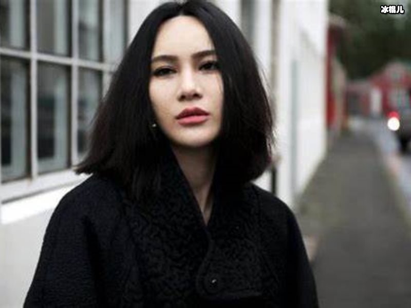 继尚雯婕工作室用音乐回应后，许飞再次发声宣传新歌却被网友质疑