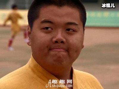 林子聪罕见晒娃，幸福美满子女颜值差距引网友吐槽