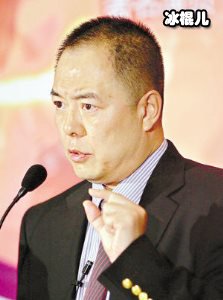 张铁林28岁混血女儿颜值超高，简直美到犯规