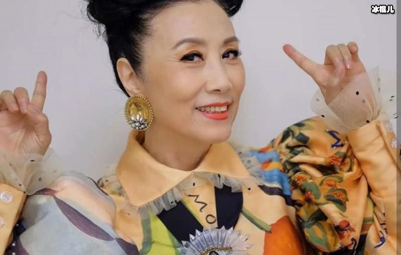 汪明荃罗家英11年婚姻，无儿无女仍幸福甜蜜