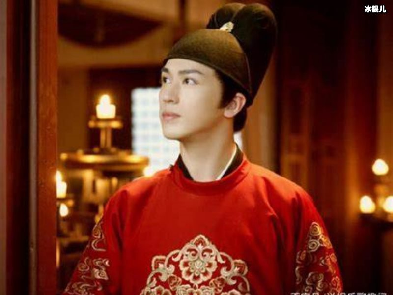 许魏洲搭档新疆女星出演《大唐明月》，网友：凭演员阵容也要追剧