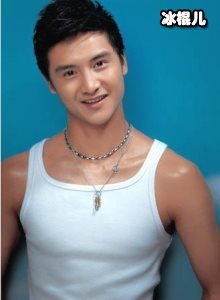 田亮晒照为十二岁女儿庆生，关注点在长相上