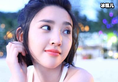 十年终于有了爱情结晶，唐艺昕成了准妈妈