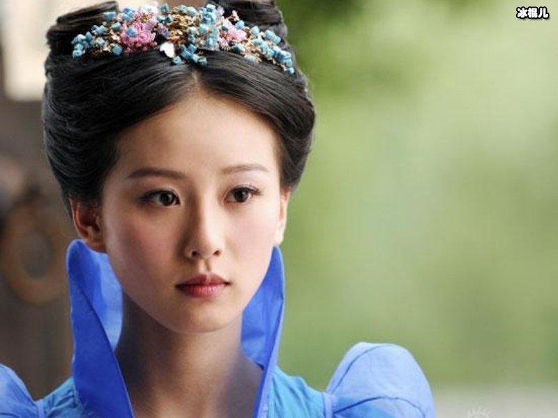 刘诗诗33岁皮肤依旧如婴儿，网友：令我好生羡慕呀