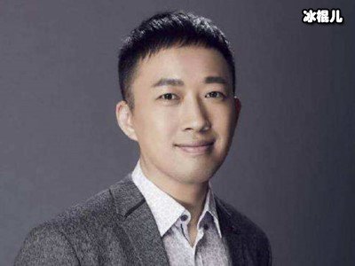于正微博再扯陈年大瓜，韩栋微博评论区再次炸锅