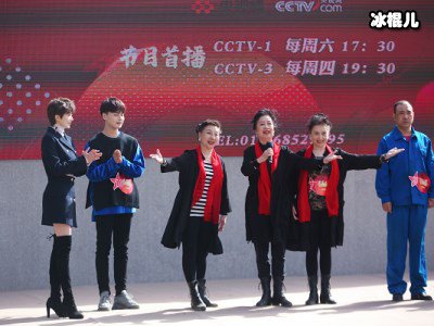 为得到《星光大道》冠军，不惜掏钱拉票倾家荡产后只能走穴还债
