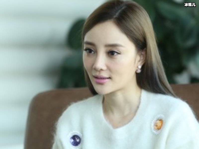 李小璐舞动好身材，豪宅生活太乱了！