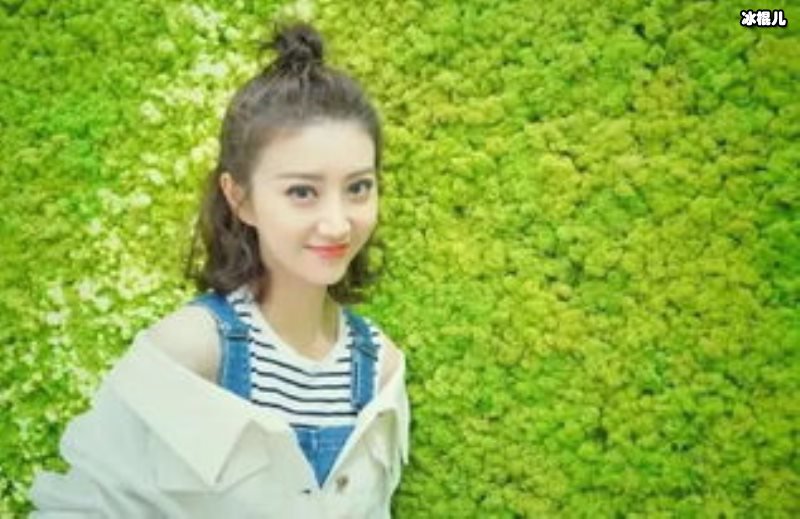 景甜人不红资源却逆天，成龙不敢碰王思聪不敢攻击原因逐渐曝光
