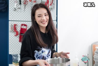 舒淇发文为丈夫庆生，字里行间透露着甜蜜结婚四年依然恩爱有加