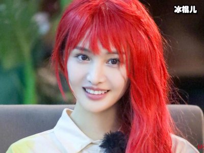 郑爽首谈被骗经历，情绪激动到带哭腔怒斥明星也有非光彩的一面