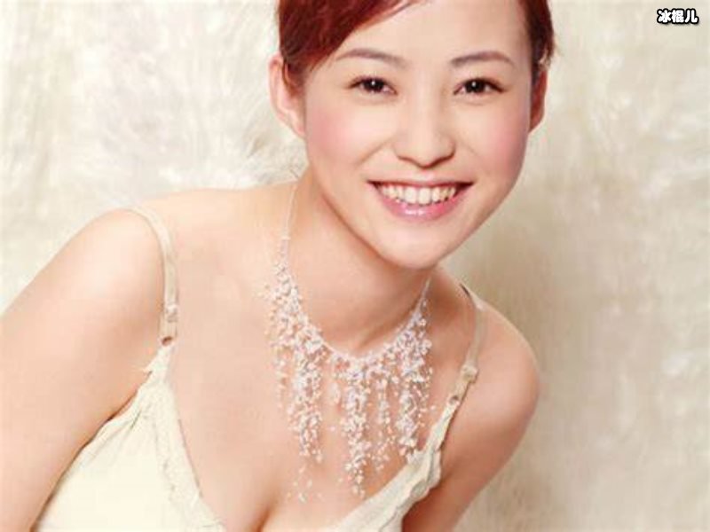 郝蕾演绎妈妈风格没什么变化，剧中演技依旧在线
