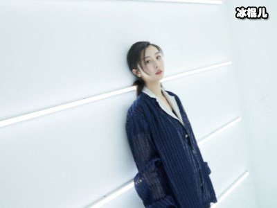 实拍赵小棠恋爱循环，看以冷酷出名的棠姐如何傻傻笑