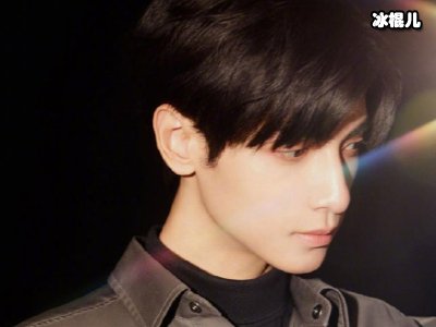 猫系男神罗云熙代言完美日记，潇洒演绎该品牌微电影《猎心者》