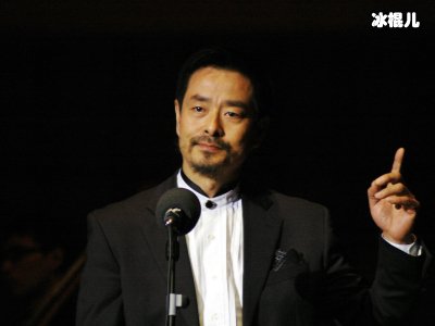 曾经我们的男神濮存昕，如今已经老了