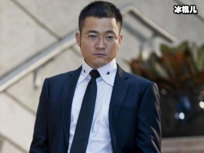 吕秀才努力搞崩人设，他不再是秀才他是喻恩泰