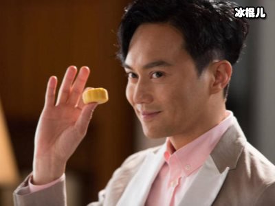 张智霖晒袁咏仪追李敏镐新剧，袁咏仪表示：我最爱还是我老公
