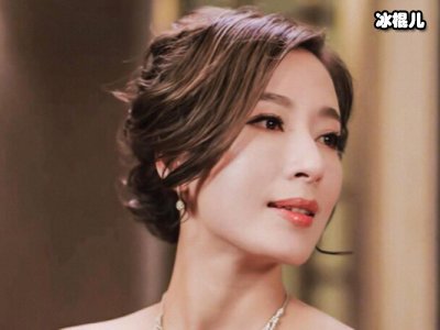 罗仲谦实力宠女，杨怡晒视频感叹正享受女王般的待遇