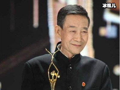 国家一级演员，因饰演的林彪太逼真被领导夫人拒绝握手