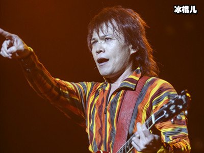 歌手伍佰为什么叫伍佰呢？原来是这个原因，真学霸！