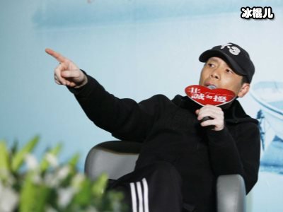 清纯少女爱上30岁老男人，这不是打了冯小刚的脸吗