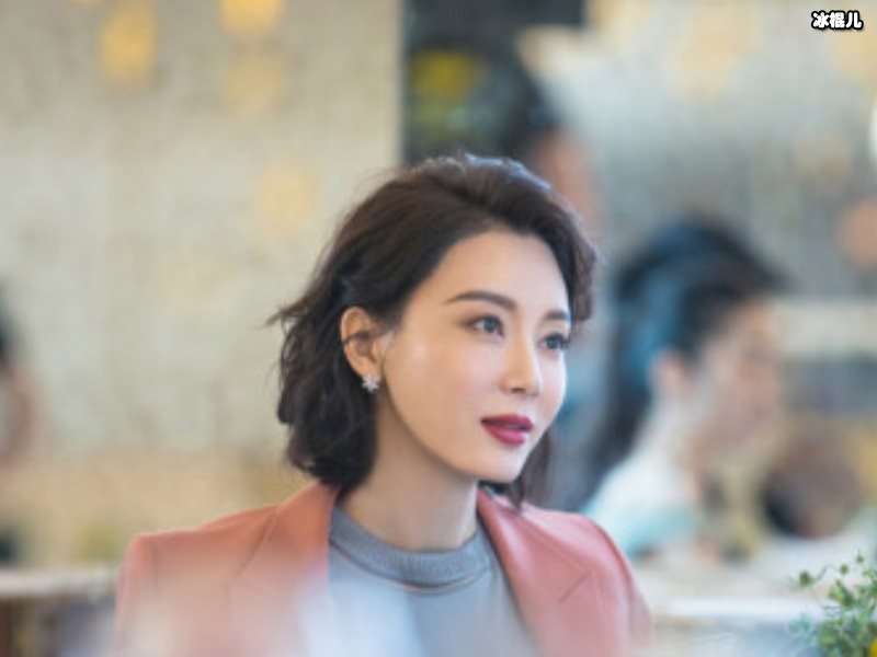王森是一个敬业的演员，为了出演《完美关系》减重近20斤