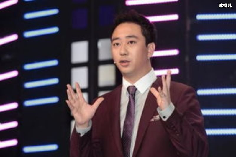 王自健近照曝光，网友纷纷夸赞可爱中带着帅气