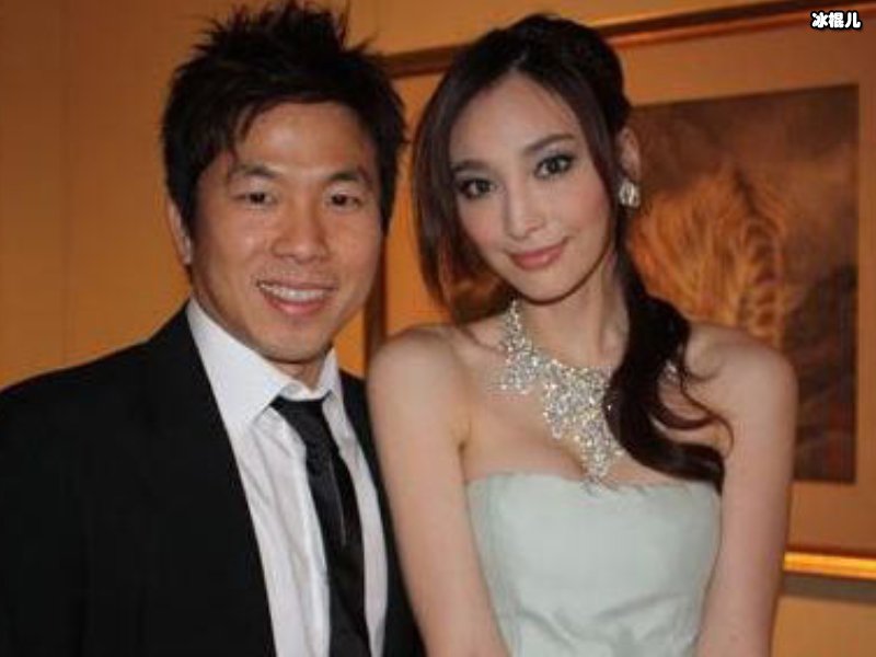 纪晓波陷入经济危机吴佩慈低价出租豪宅，7年还未嫁入豪门