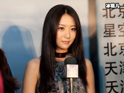 继白冰自曝离婚之后又一大瓜，其前夫丁一与郑元畅亲密行为！