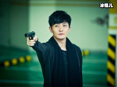 郭京飞担任新剧《杠杆》男主，影帝张丰毅也有参演