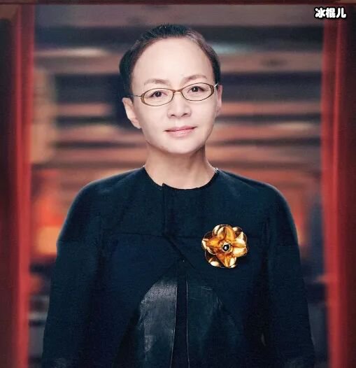 宋丹丹的黑色3天主动跟英达提出离婚，她到底经历了怎样的绝望