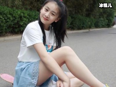 还记得森蝶12岁近照曝光后，网友：难怪张亮着急定娃娃亲！