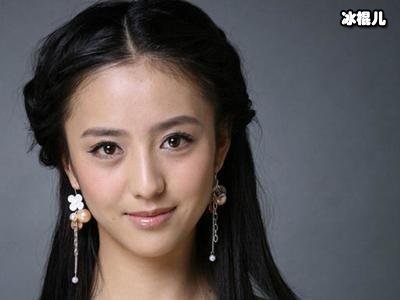 佟丽娅无奈弃剧郑爽杨幂被逼辞演，粉丝制约艺人真的上瘾了？