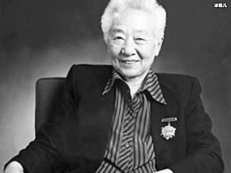 于蓝与世长辞毕生片酬捐给学校，黄宏回忆眼泛泪光