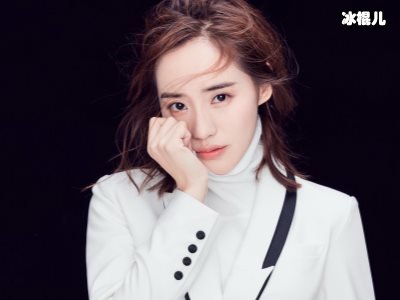 王智参加《乘风破浪的姐姐》很尬，阿朵不认识啥原因