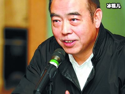 狠甩前夫陈凯歌，陈红不配和她比较洪晃的履历真是精彩