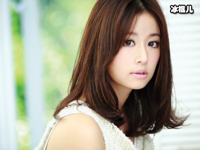网传林心如将收养刘真的女儿，辛龙所在经纪公司正面回应