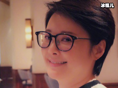 袁立再现网络47岁难抵岁月无情，身材臃肿模样憔悴无人识