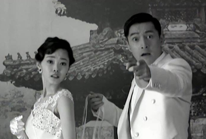 于曼丽扮演