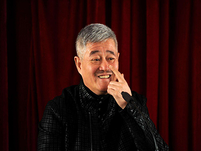 赵本山坎坷的童年经历成就了他 儿子赵铁蛋却是他永久的痛