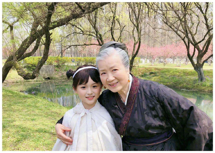 刘楚天小明兰与祖母